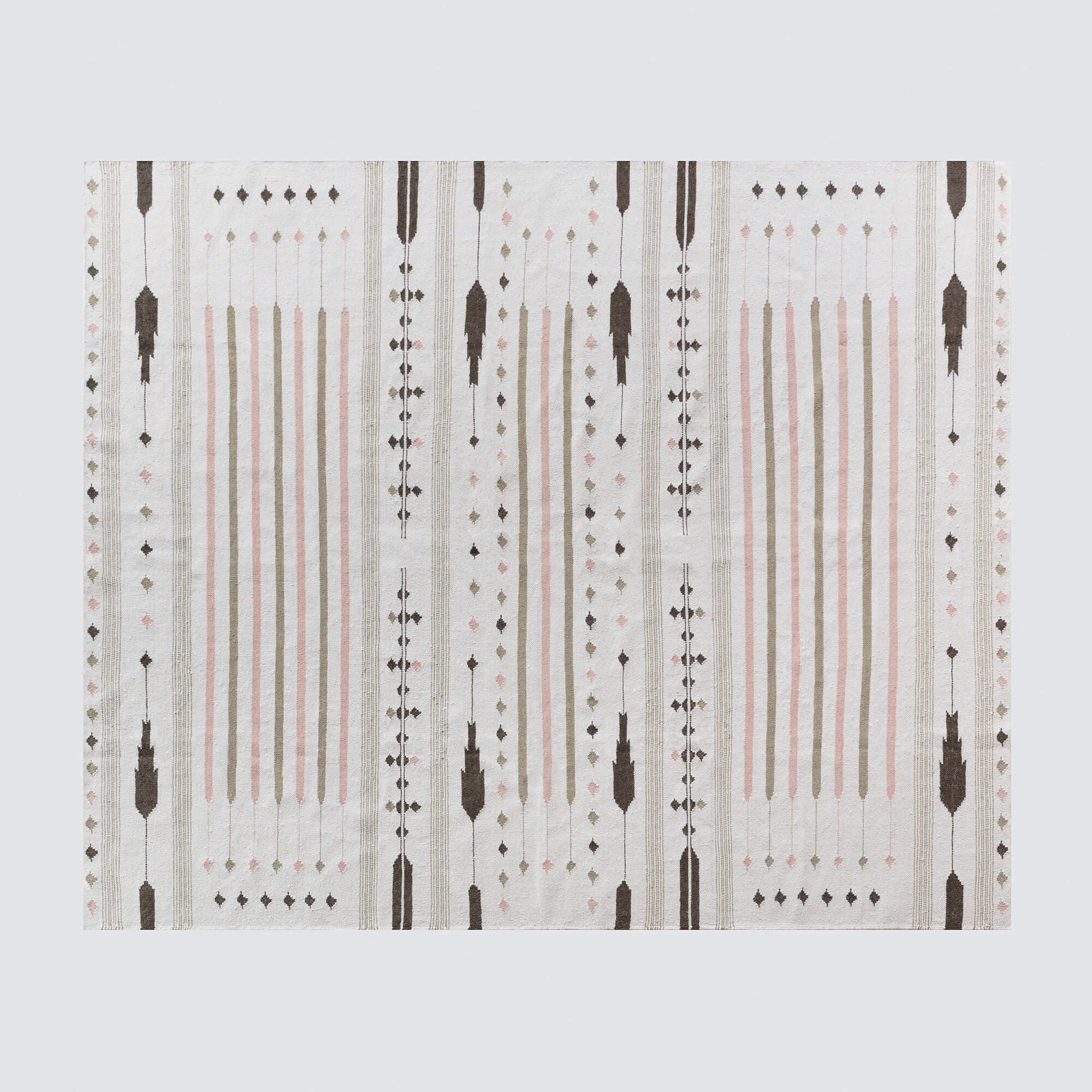 Savera Handwoven Area Rug - Image 5