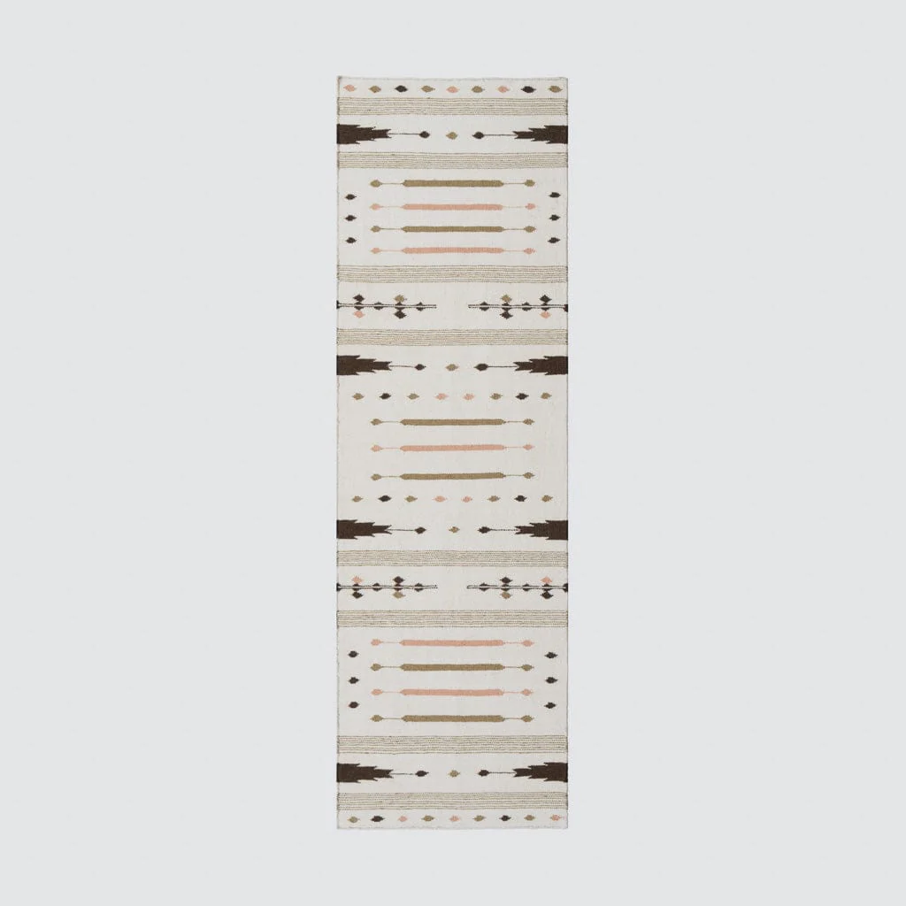 Savera Handwoven Area Rug - Image 6