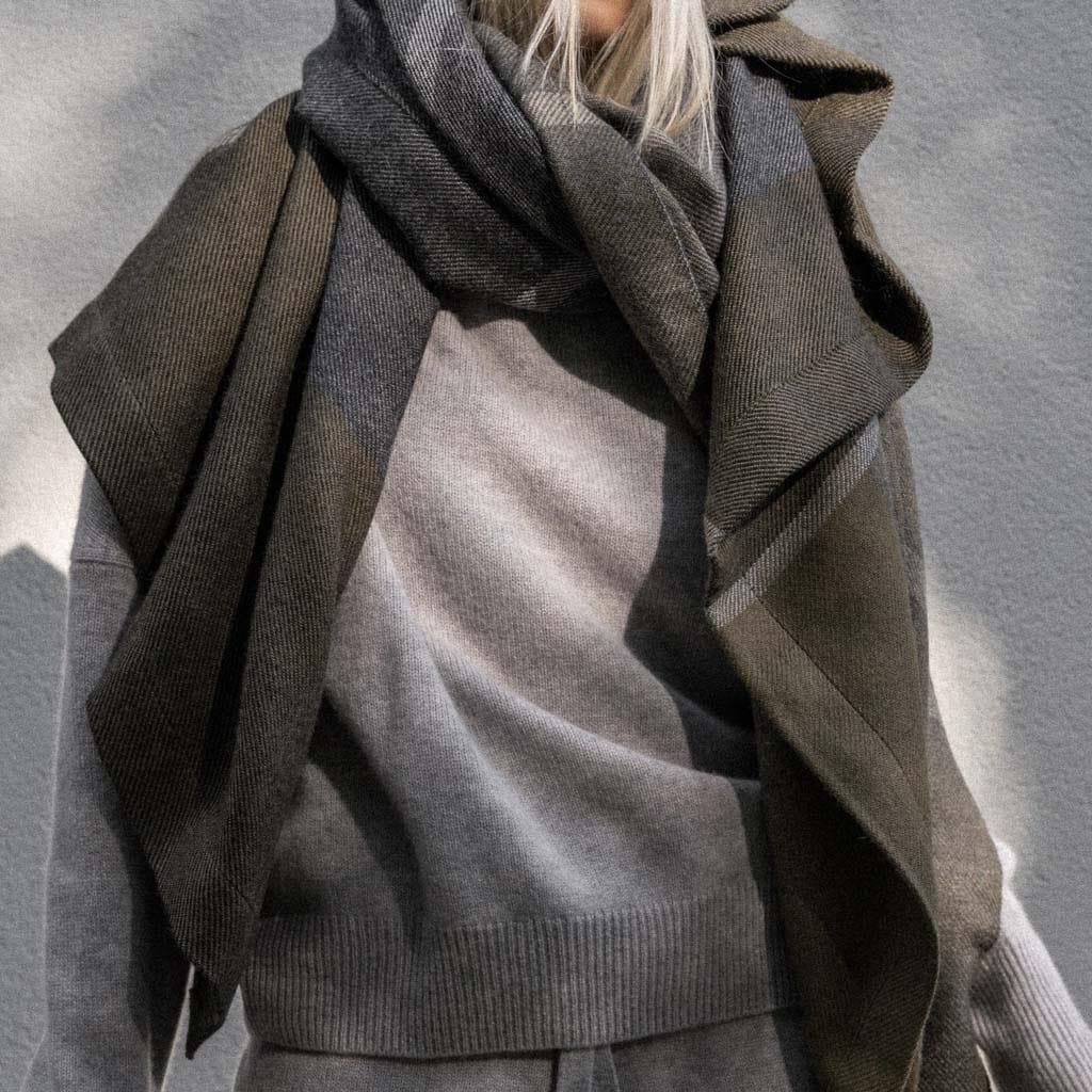 Selva Alpaca Throw - Image 8
