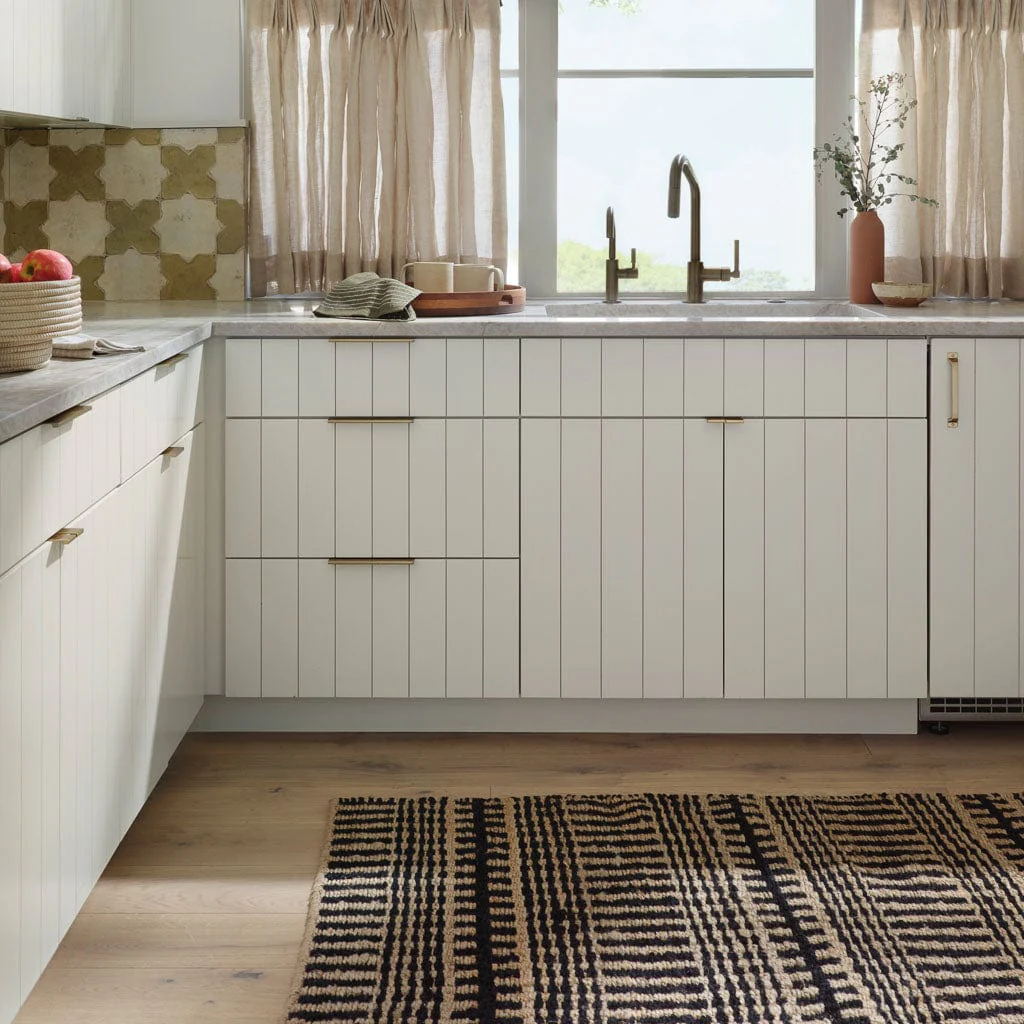 Shayak Handwoven Jute Accent Rug - Image 4