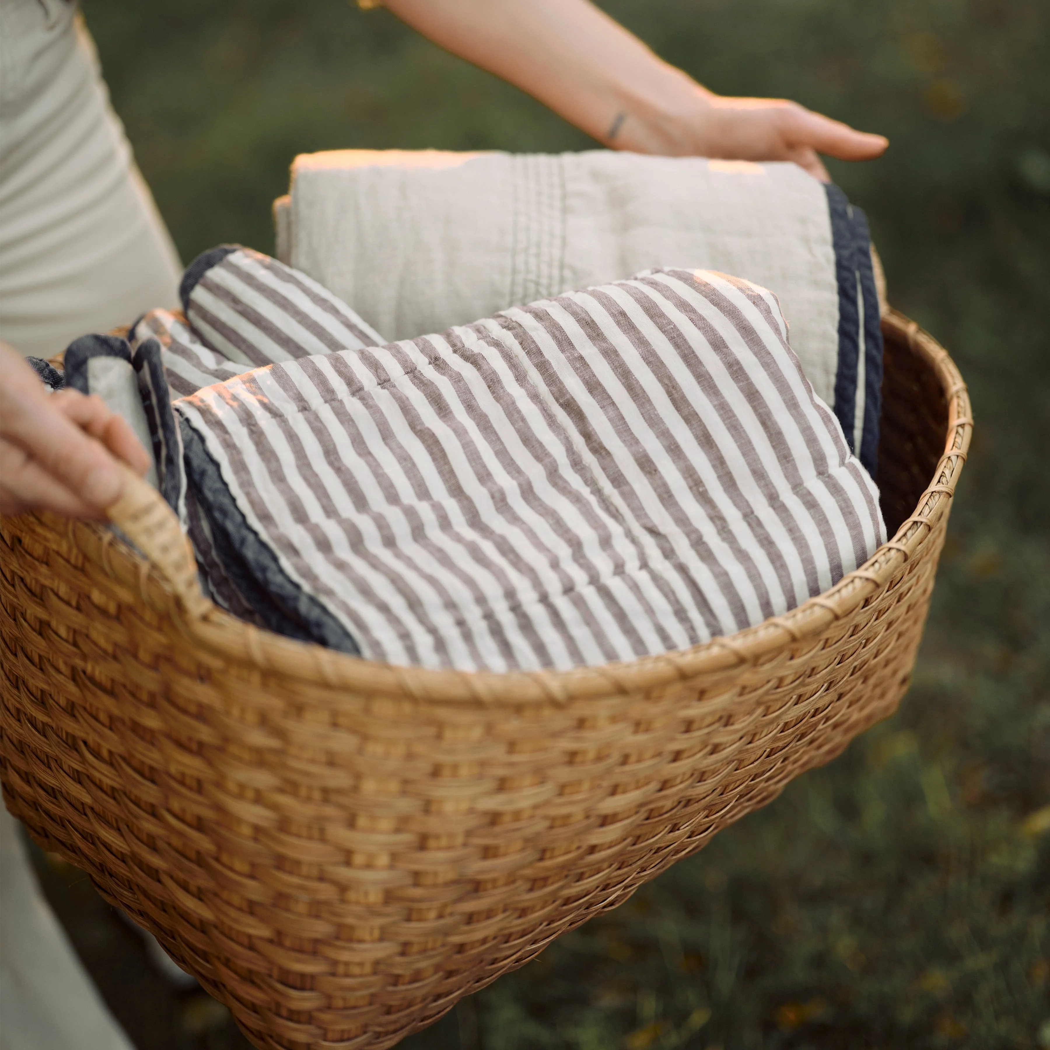 Simple Lines Quilted Throw - Image 3