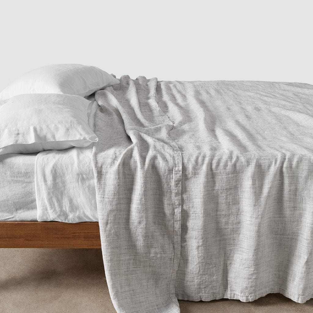 Stonewashed Linen Bed Cover - Image 4