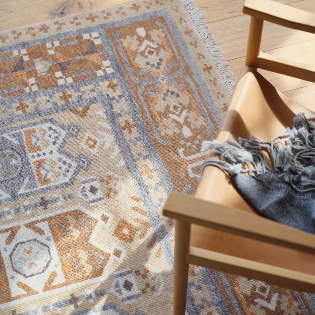 Tamasi Hand-Knotted Area Rug - Image 4