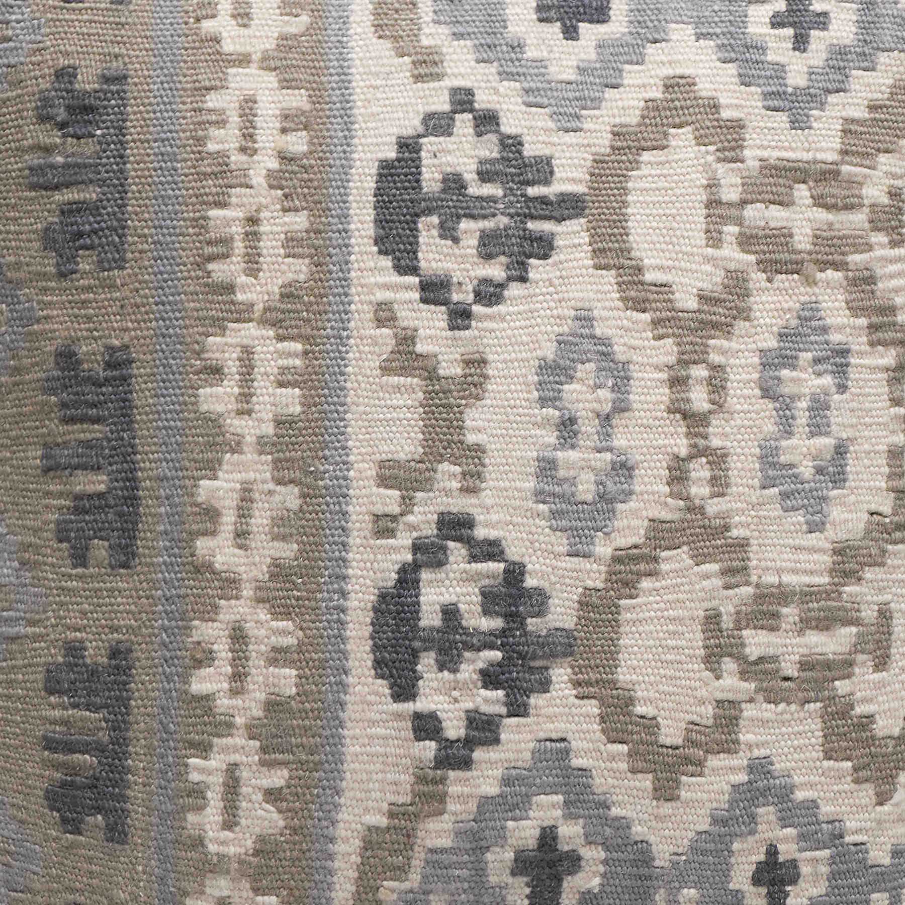 Umut Kilim Pillow - Image 3